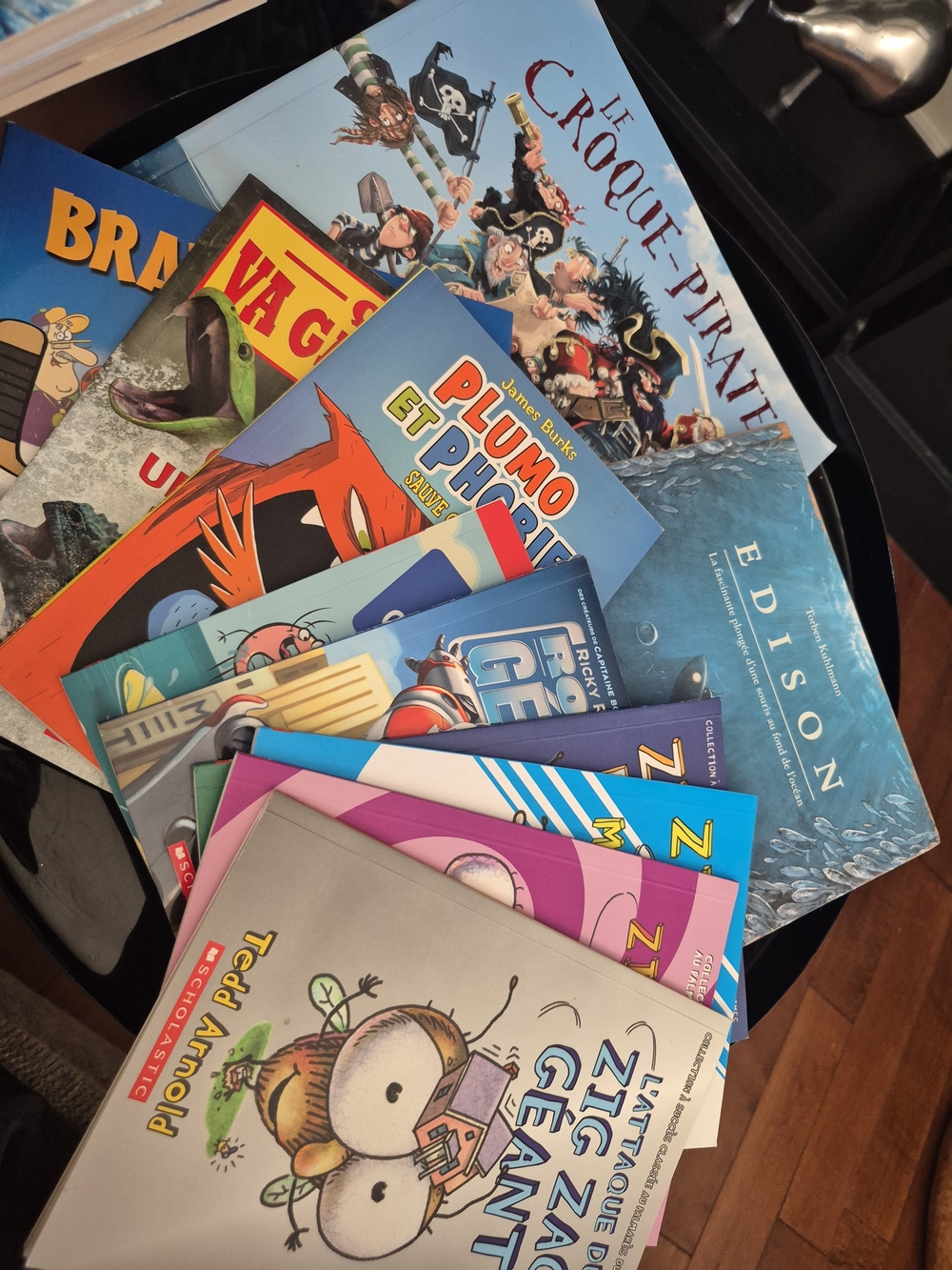 12 French Children's Books Lot Puzzle & Activity Books